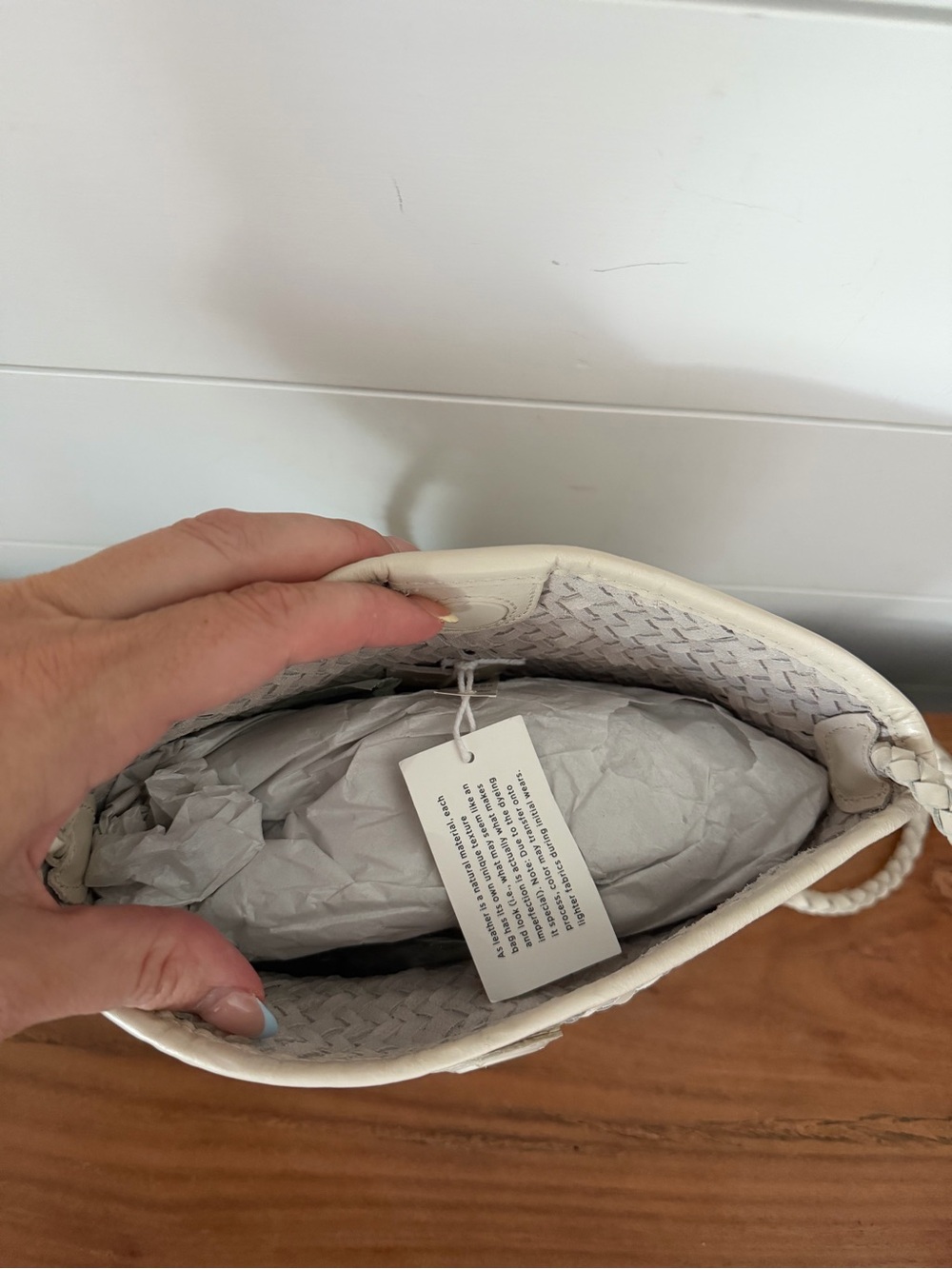 Madewell Signature Woven Crossbody Bag in Vintage Muslin - Picture 3 of 4
